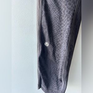 Lululemon reflective leggings